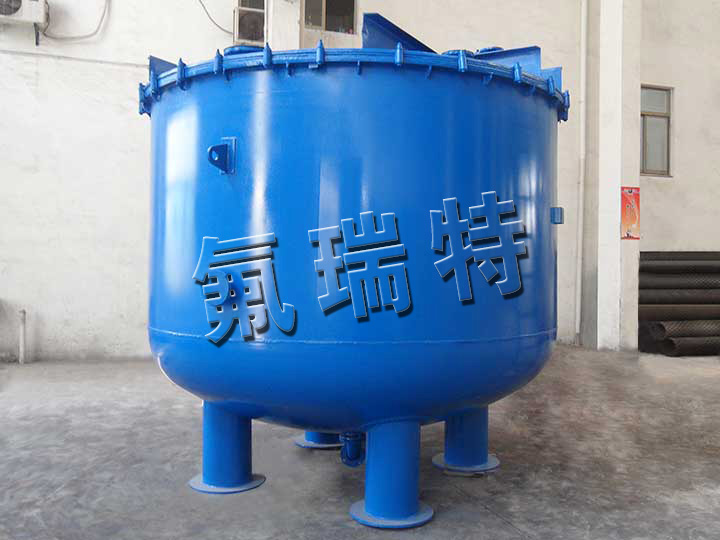 鋼襯塑儲罐、反應(yīng)釜